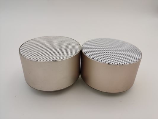 CE ROHS 인증 휴대용 블루투스 스피커 손 자유 69x69x42mm