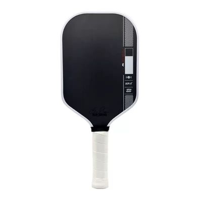 USAPA는 야외에서 성인 엔터테인먼트를 위한 피클볼 패드를 승인했습니다.